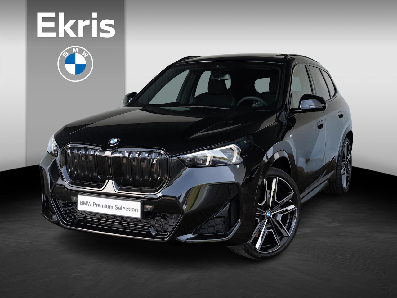 BMW iX1 - eDrive20 | M Sportpakket Pro | Premium Pack | Travel Pack | Verwarmd Stuurwiel | Comfort A - AutoWereld.nl