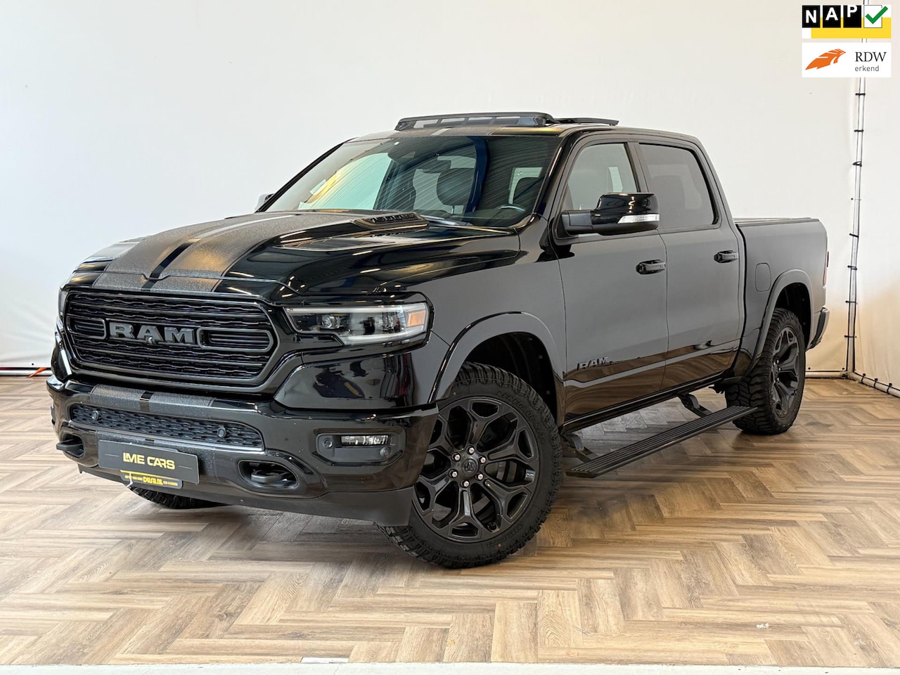 Dodge Ram 1500 - 5.7 V8 4x4 Crew Cab Limited 5.7 V8 4x4 Crew Cab Limited, PANO ,LPG , INRUIL MOGELIJK! - AutoWereld.nl