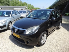 Dacia Sandero - 1.2 Blackline, Airco, 1e Eigenaar
