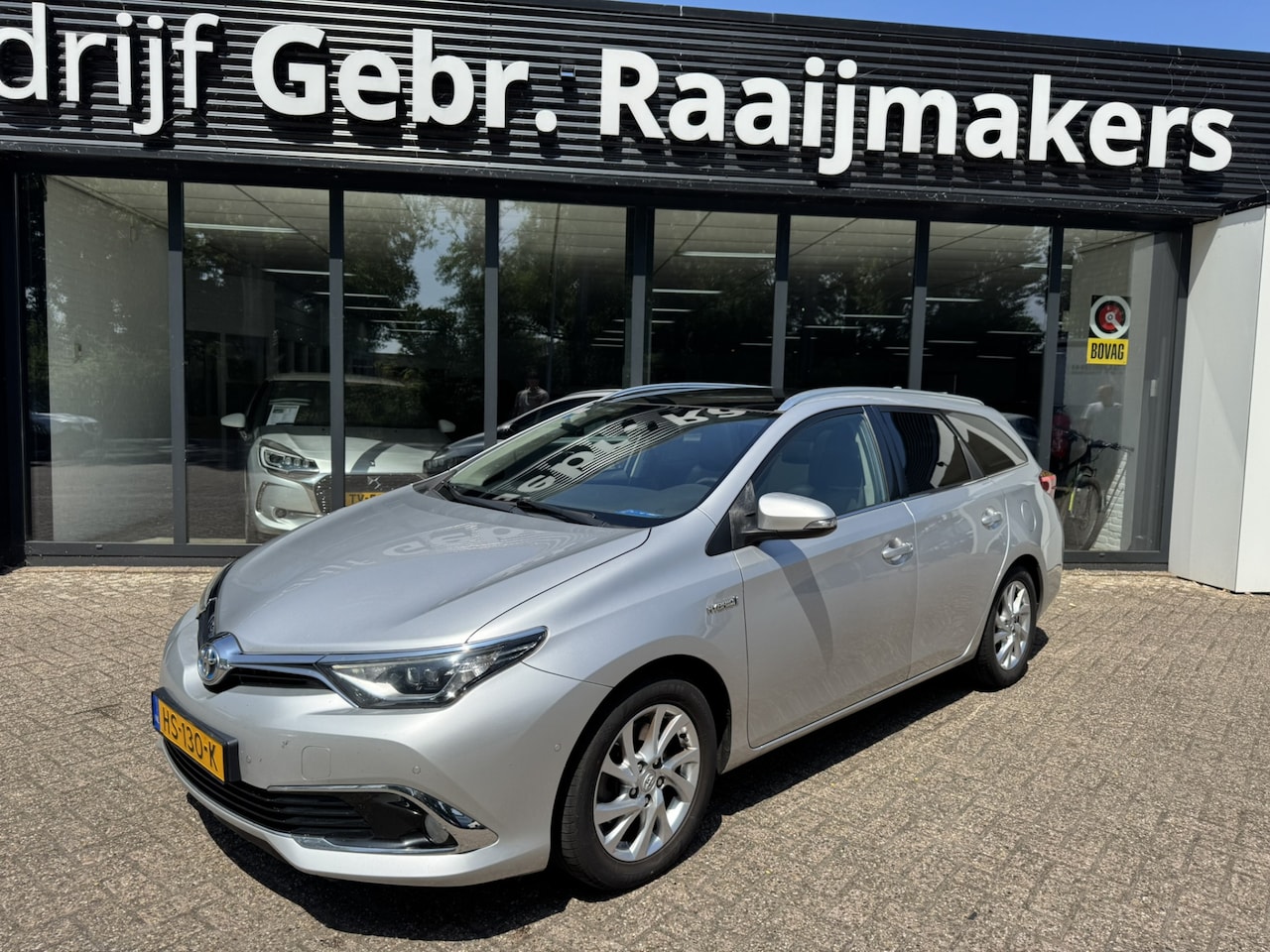 Toyota Auris Touring Sports - 1.8 Hybrid Lease pro*Panorama*Navi*EXPORTPRIJS* - AutoWereld.nl
