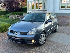 Renault Clio - 1.2-16V Campus