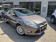 Ford Focus - 1.6 EcoB. Titanium Trekhaak Navi Beurt