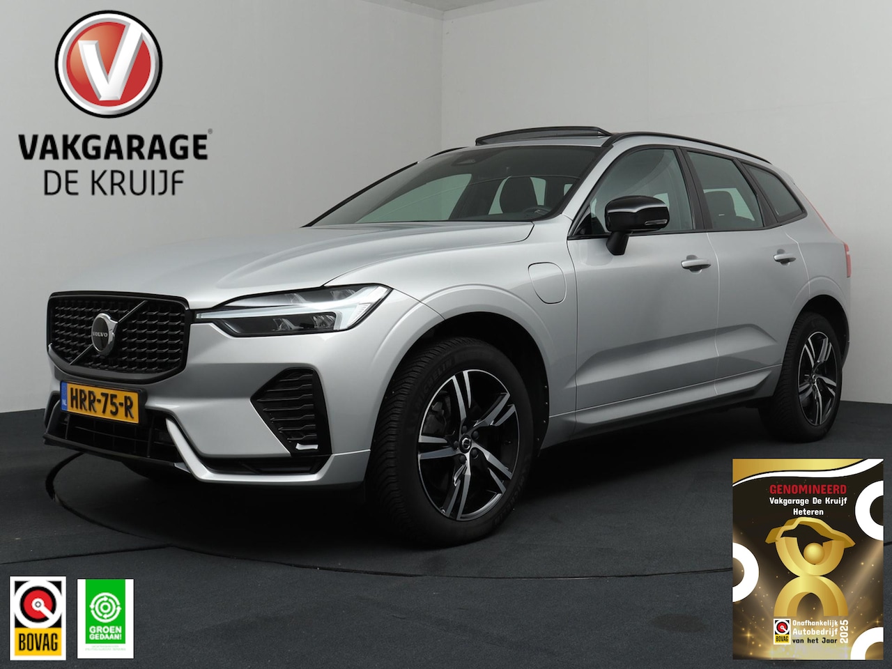 Volvo XC60 - 2.0 Recharge AWD R-Design SilverDawm met Glossy Black pakket - AutoWereld.nl
