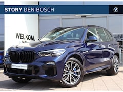BMW X5 - xDrive45e High Executive M Sport Automaat / Panoramadak / Trekhaak / Sportstoelen / Achter