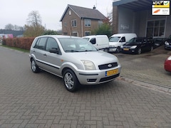 Ford Fusion - 1.6-16V Trend