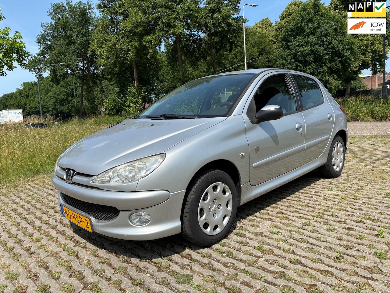 Peugeot 206 - 1.4 Génération / airco / cruise control / nieuwe apk - AutoWereld.nl