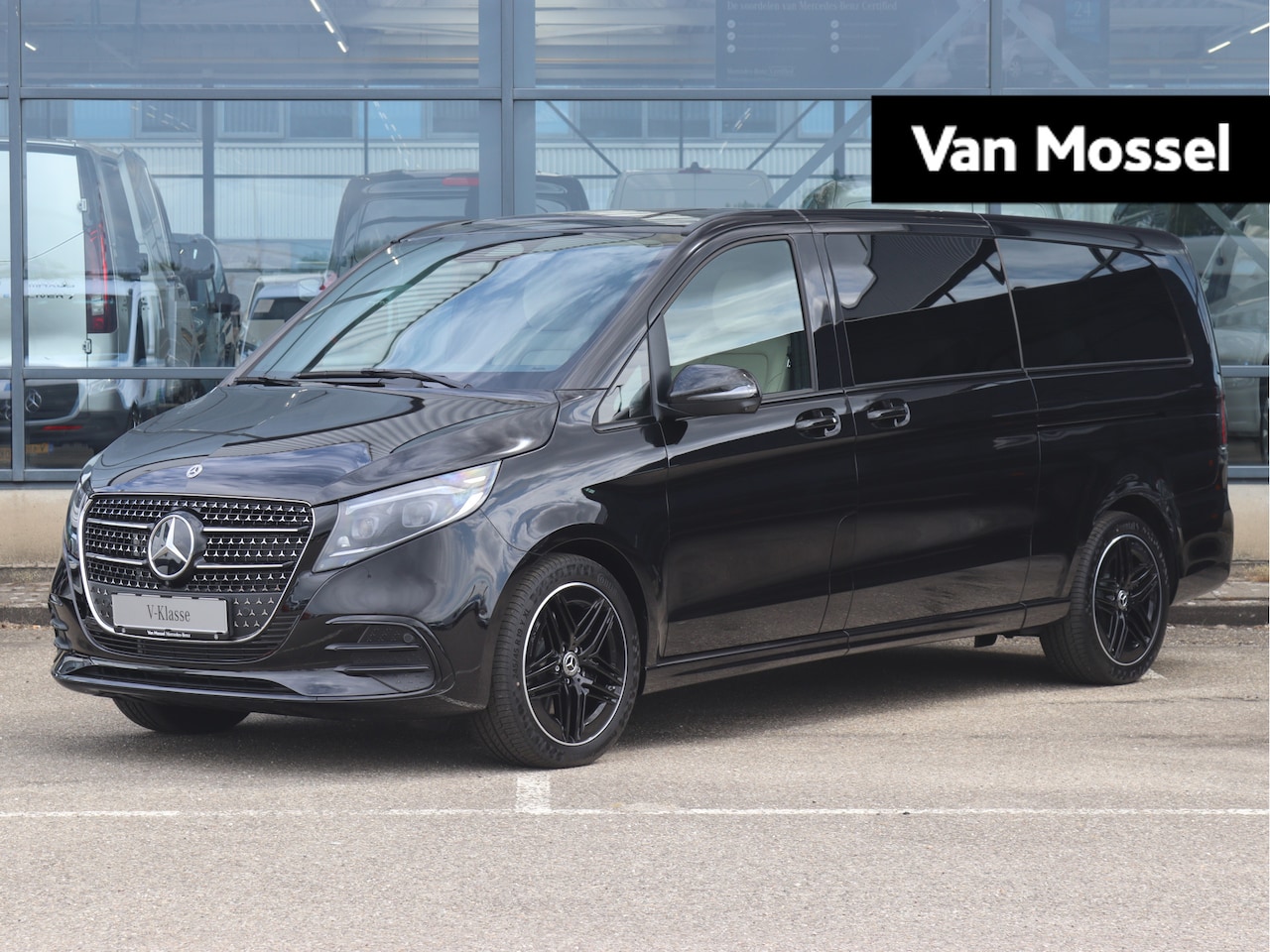 Mercedes-Benz V-klasse - 300d L3 Avantgarde 300d L3 Avantgarde - AutoWereld.nl