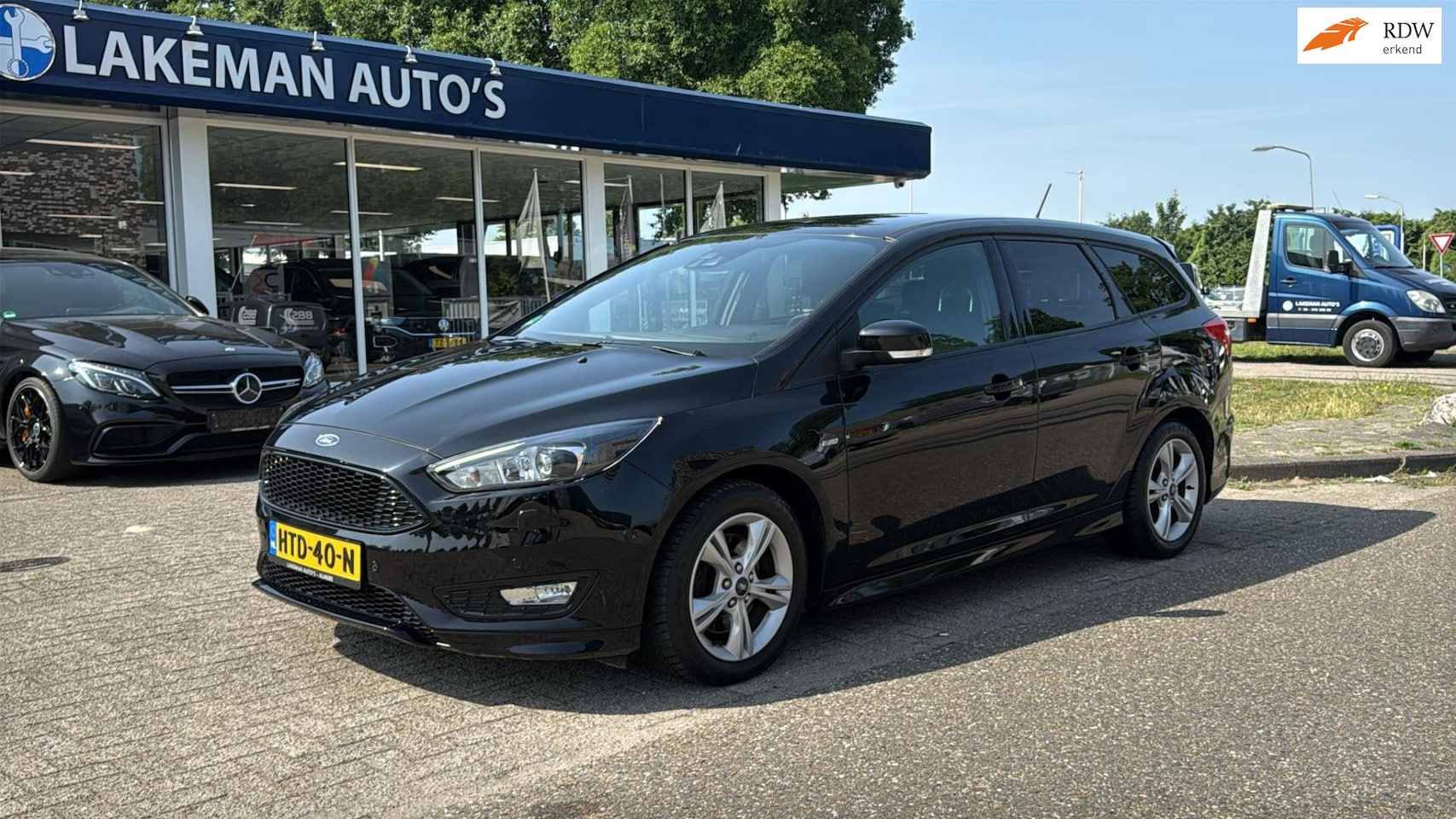 Ford Focus Wagon - 1.5 ST Line Blackline Huurkoop Inruil APK Garantie - AutoWereld.nl