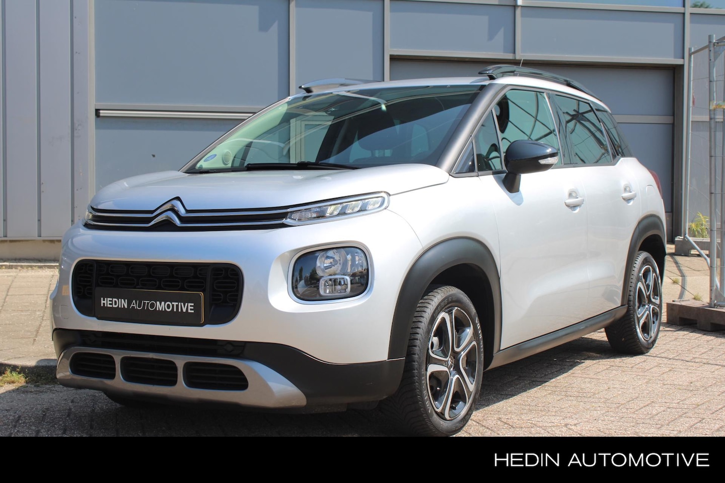 Citroën C3 Aircross - 1.2T 110pk Automaat Feel | Navigatie | Climate control | Parkeersensoren voor + achter - AutoWereld.nl