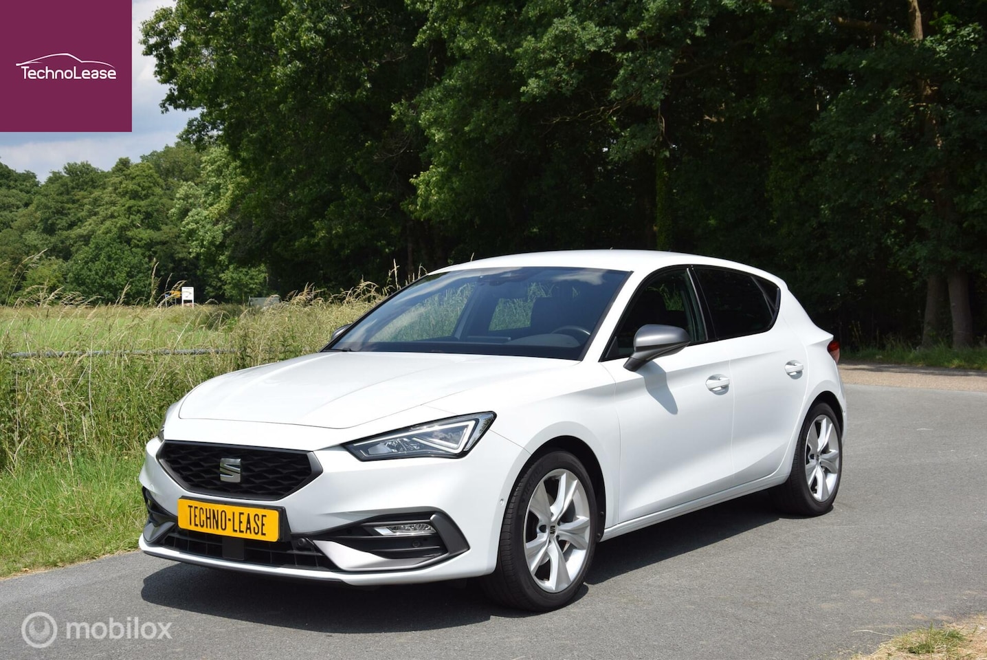 Seat Leon - 1.5 TSI 150pk FR Launch edition + trekhaak - AutoWereld.nl