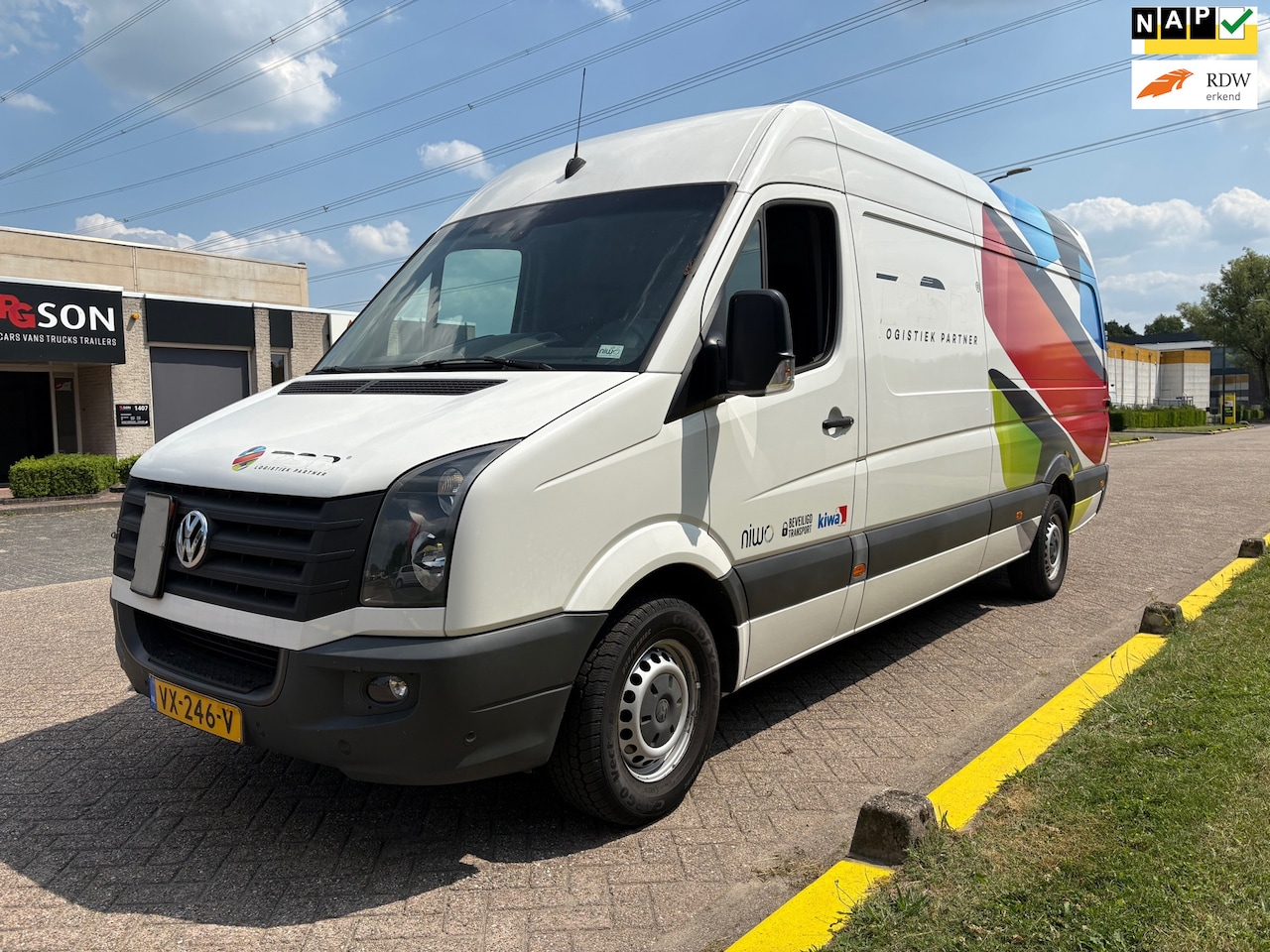 Volkswagen Crafter - 35 2.0 TDI L3H3 / airco / cruise control - AutoWereld.nl