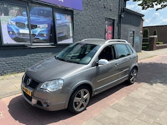 Volkswagen Polo - 1.4-16V Cross navi automaat