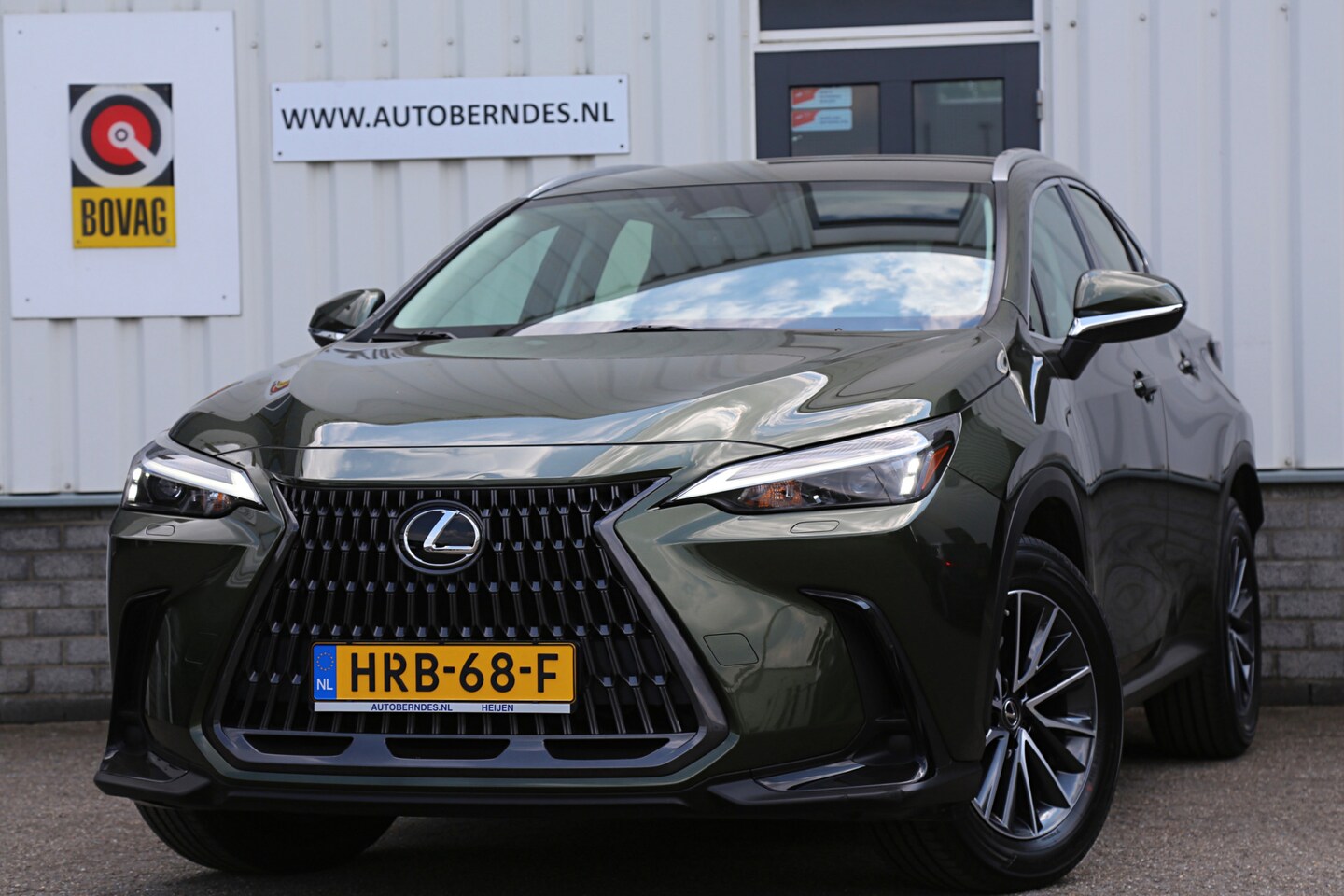 Lexus NX - 350h*Lexus fabr.garantie t/m 05-2033*Perfect Lexus Onderh.*BTW*ACC/Stoelverw./Stuurverw./C - AutoWereld.nl