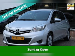 Toyota Yaris - 1.0 VVT-i Aspiration