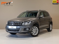Volkswagen Tiguan - 1.4 TSI Sport&Style 4Motion / 160pk / Panorama dak / Trekhaak / Leder / Keyless /