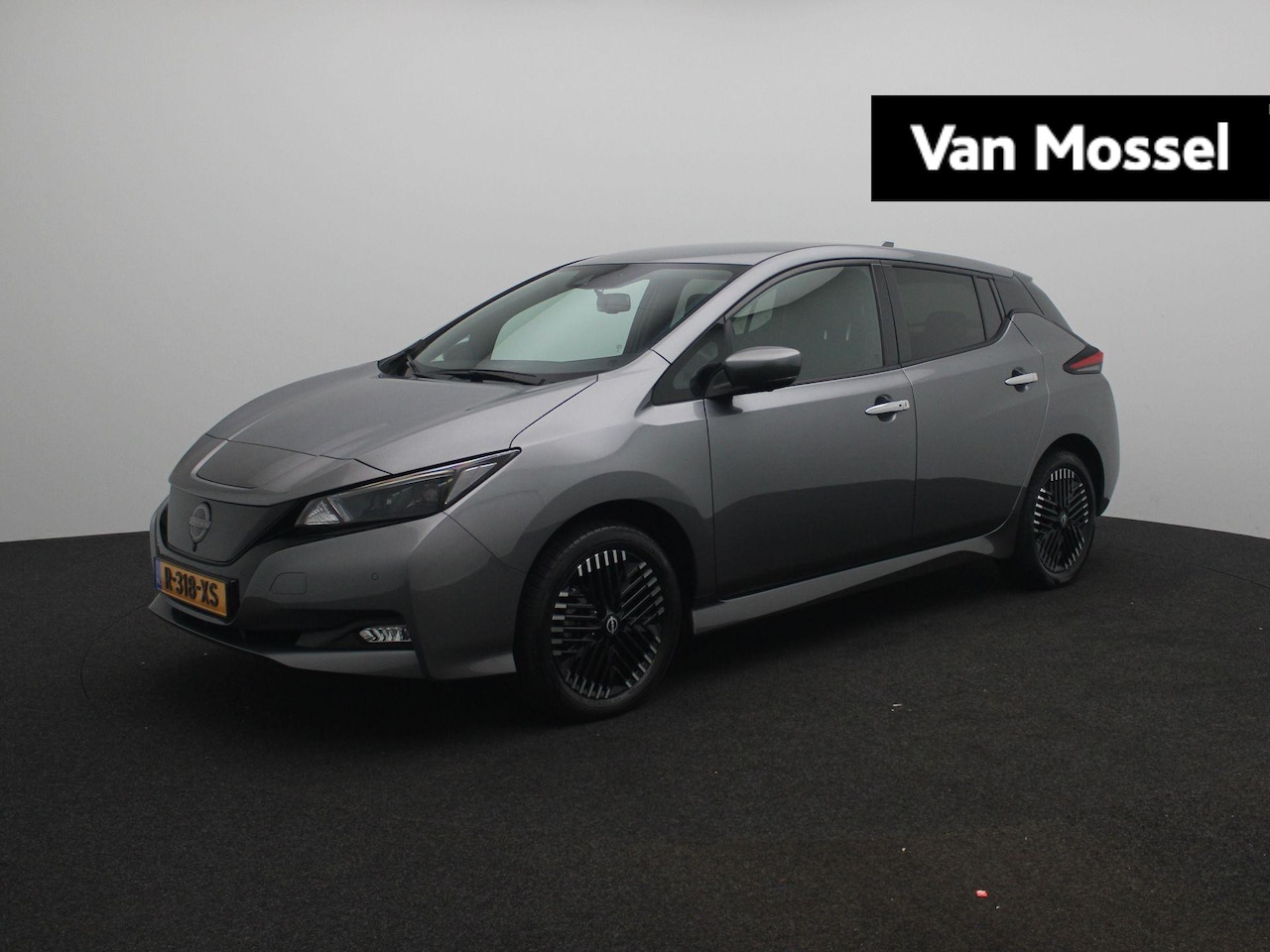 Nissan LEAF - e+ N-Connecta 62 kWh | 1e-Eigenaar | Navi | Camera | Stoelverwarming | Keyless Entry & Go - AutoWereld.nl