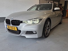 BMW 3-serie Touring - 318i M sport
