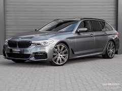 BMW 5-serie Touring - 520i M-Sport Pano Individual 20" Trekhaak Head-up HK Memory Camera