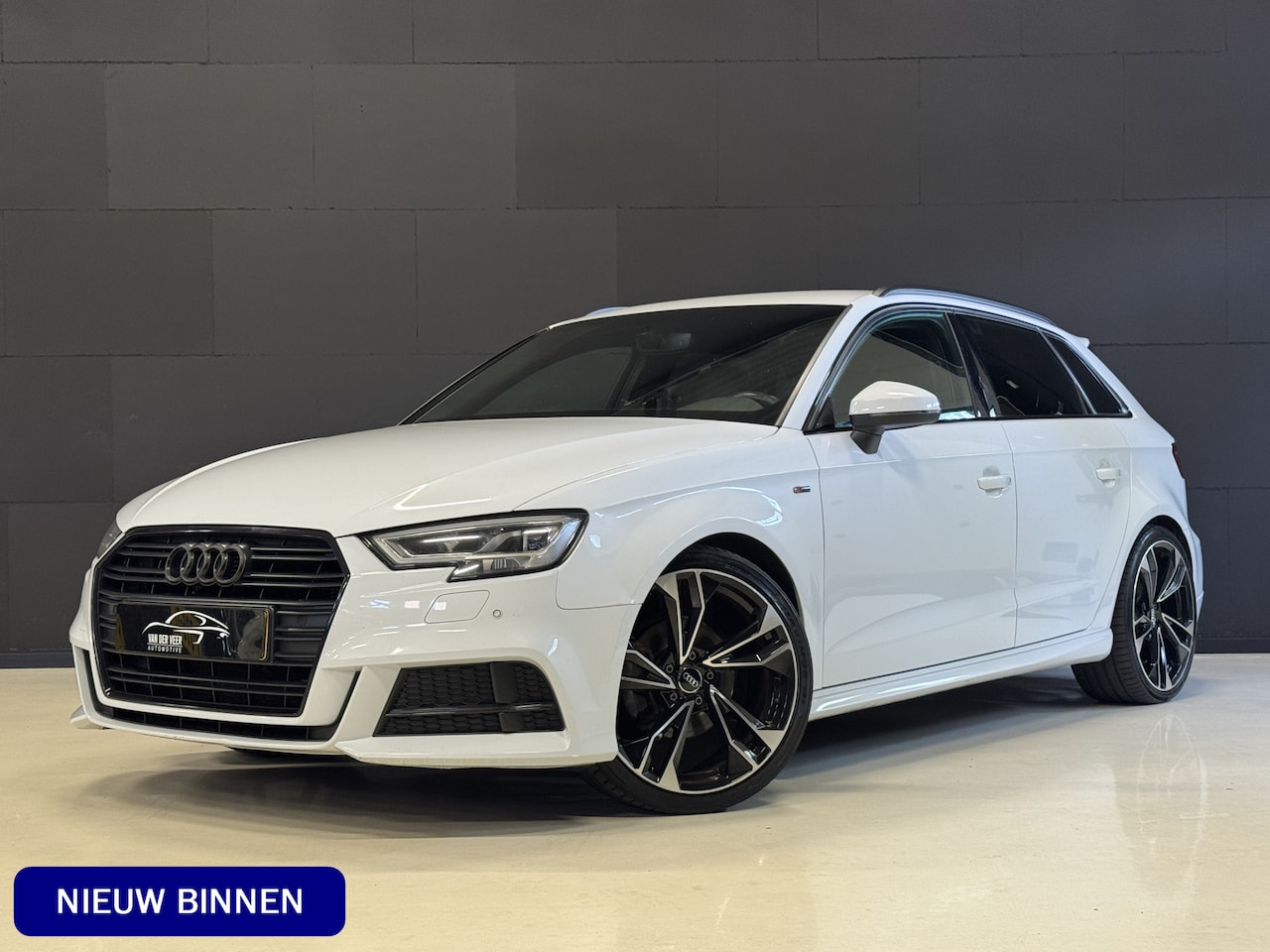 Audi A3 Sportback - 35 TFSI CoD Sport 2x S-Line 150PK Automaat | Elektr. trekhaak | Carplay | Camera | Stoelve - AutoWereld.nl