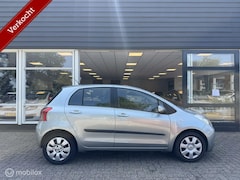 Toyota Yaris - 1.3 VVTi Sol dealer onderhouden 5 deurs