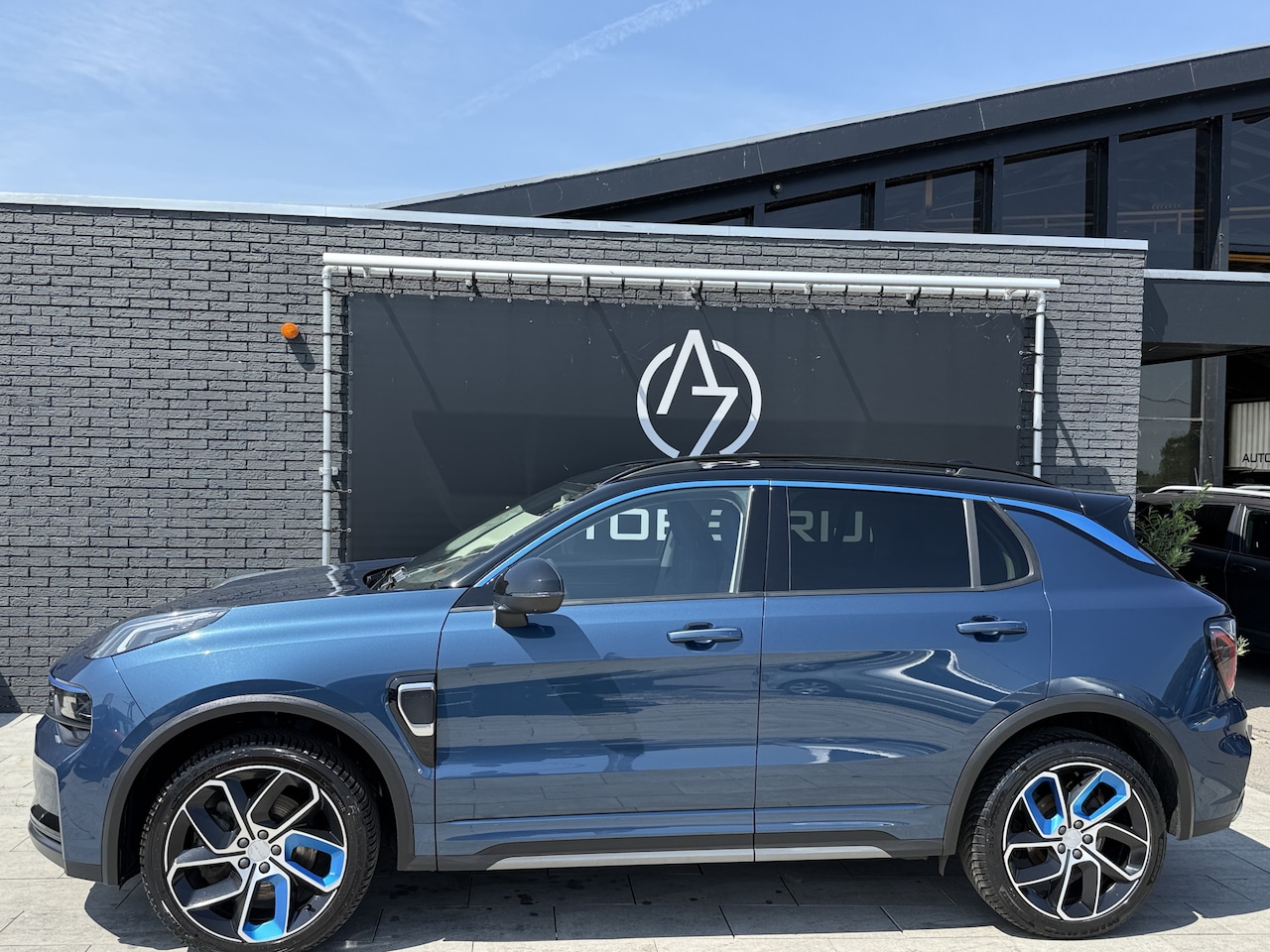 Lynk & Co 01 - 1.5 PHEV l 360 Camera l Pano l 6.6KW - AutoWereld.nl
