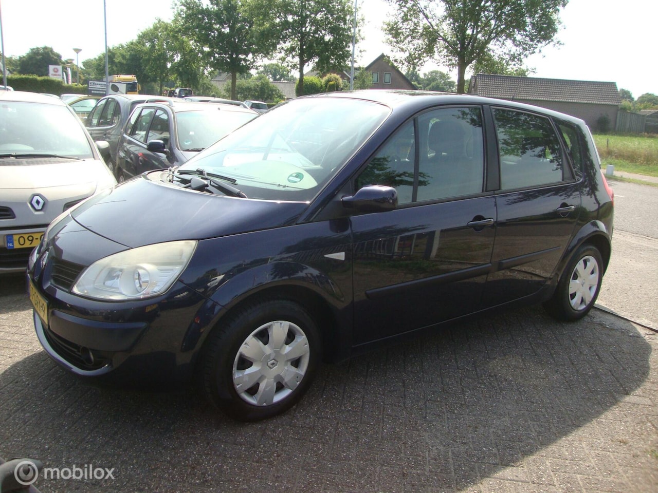 Renault Scénic - 1.6-16V Business Line 1.6-16V Business Line - AutoWereld.nl