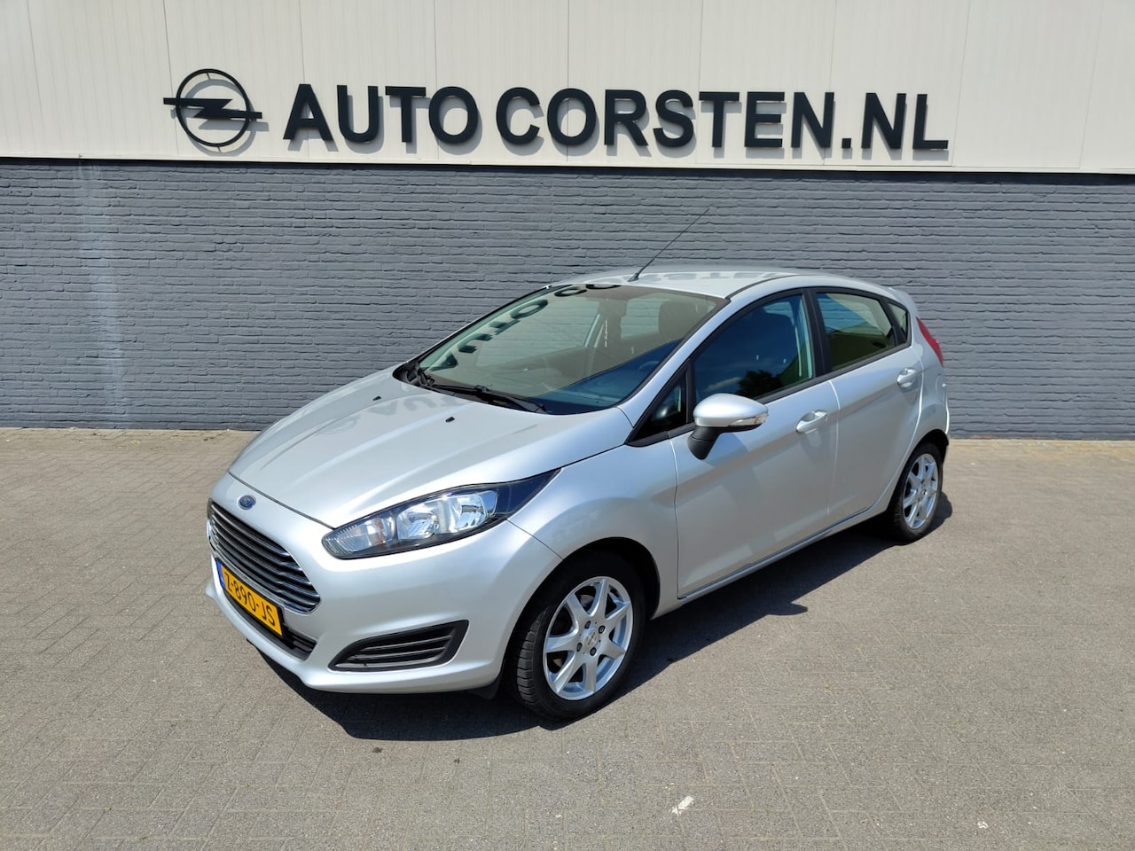 Ford Fiesta - 1.25 5Drs Airco Bluetooth Radio CD Lmv 15" Elek.ramen en Spiegels Centrale Deurvergendelin - AutoWereld.nl