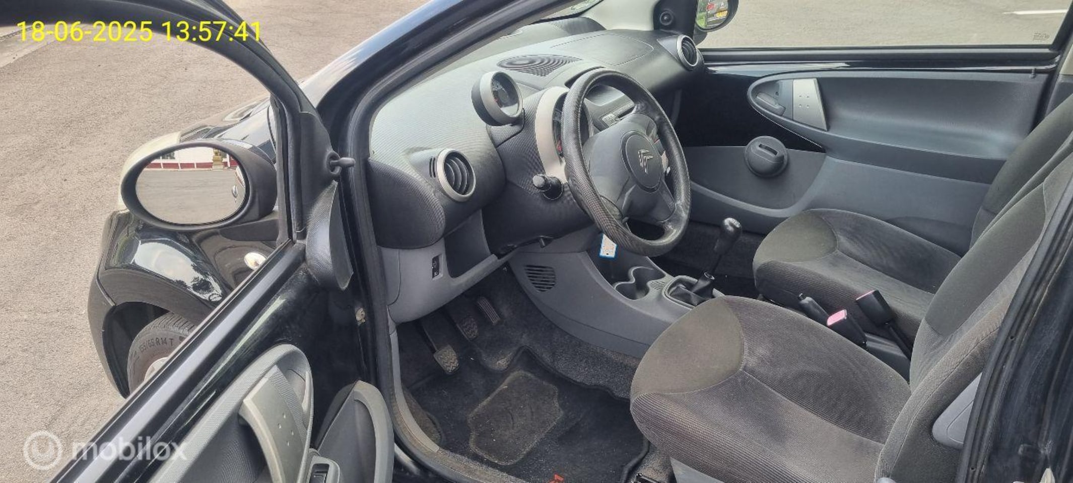 Citroën C1 - 1.0-12V Ambianc nwe apk cv bumpers in kleur airco