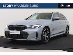 BMW 3-serie Touring - 330e High Executive M Sport Automaat / Panoramadak / Trekhaak / Sportstoelen / Adaptieve L