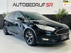 Ford Focus Wagon - 1.0 Titanium Automaat Navigatie Cruise Controle PDC Vol opties