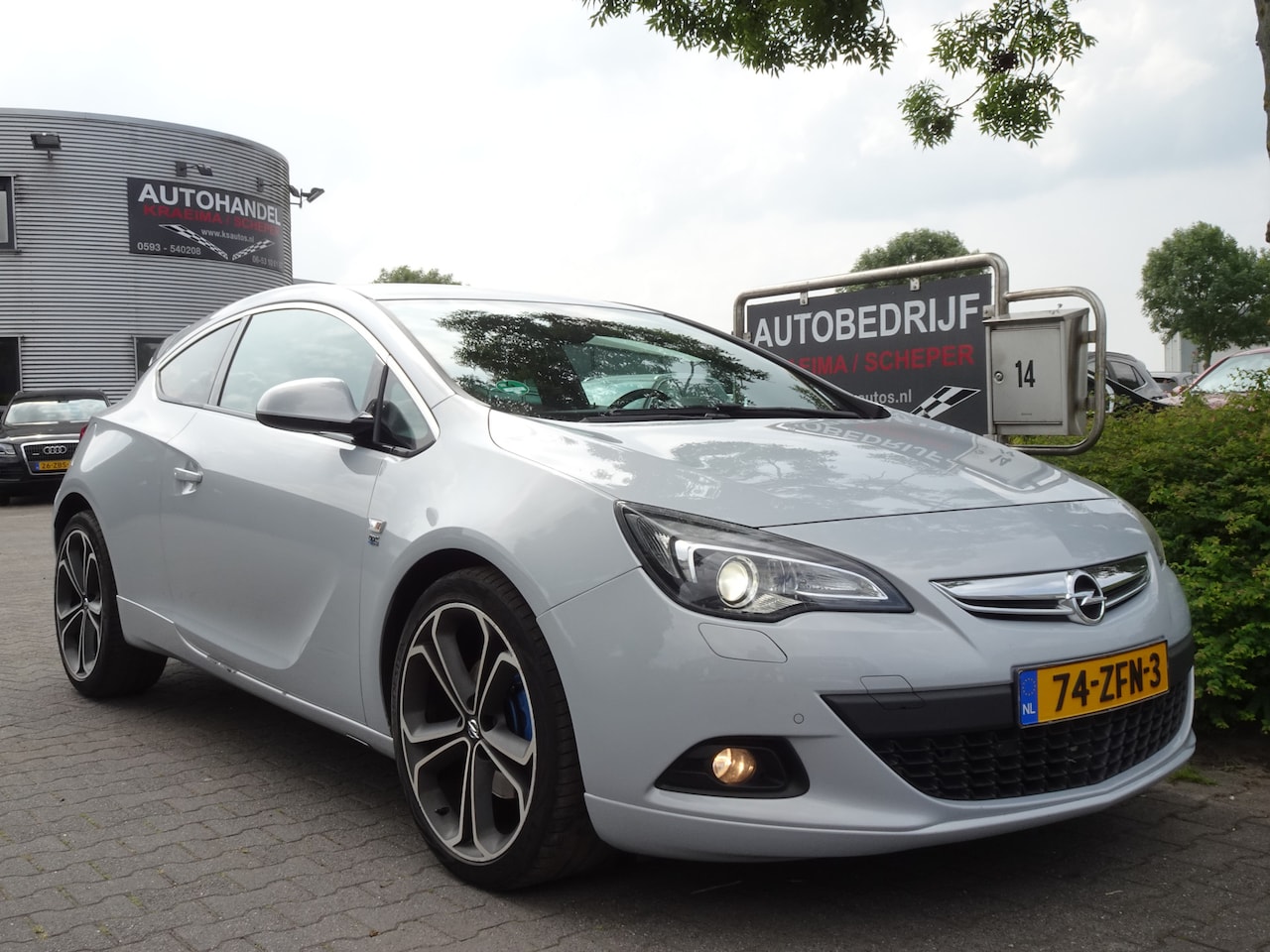 Opel Astra GTC - 1.4 Turbo Sport Autom. - AutoWereld.nl