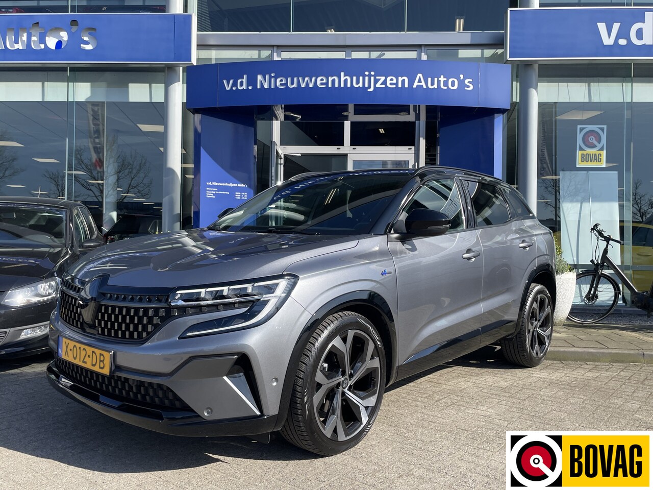 Renault Austral - 1.2 E-Tech Hybrid 200 Techno Esprit Alpine | Navi | Camera | Cruise | Info Bas 0492588980 - AutoWereld.nl