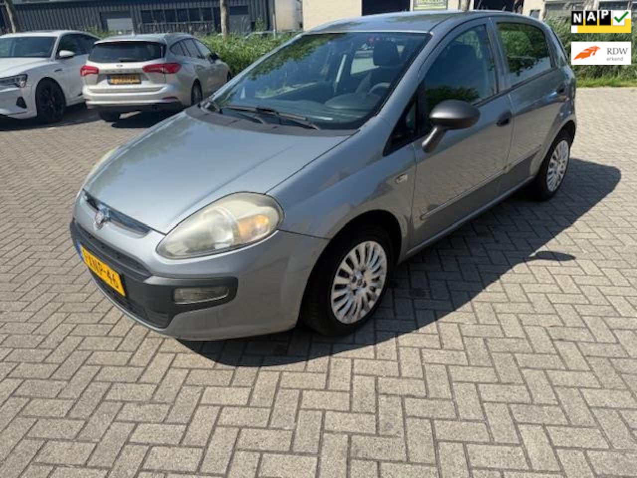 Fiat Punto Evo - 1.4 Dynamic Airco 5DEURS 1Eigenaar Elek.pakket - AutoWereld.nl