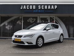 Seat Leon - 1.0 EcoTSI Style Connect / Schuif-/kanteldak / Cruise / Camera / Trekhaak afn. / Sportstoe