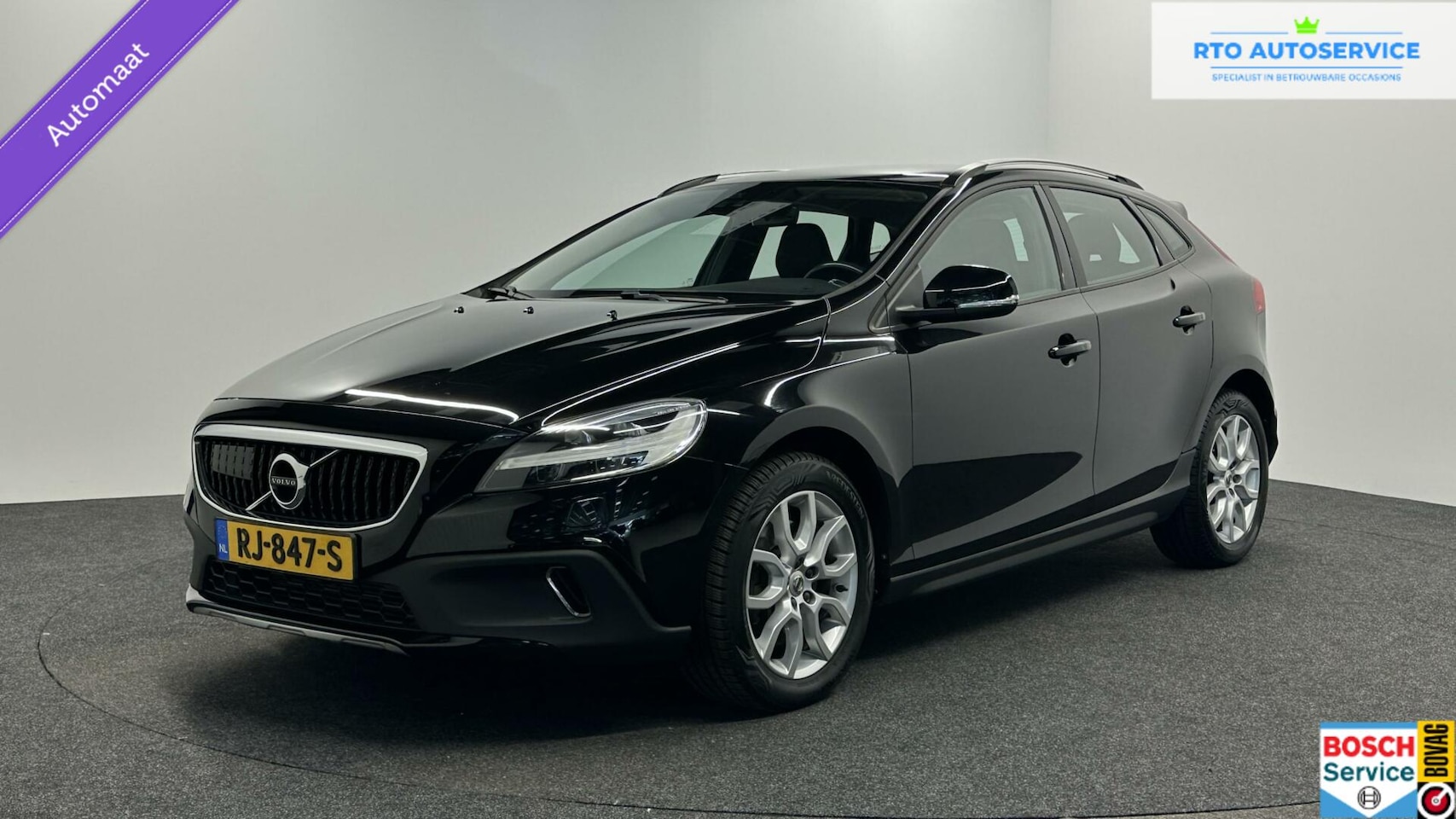 Volvo V40 Cross Country - 2.0 D3 Summum CAMERA ECC CRUISE LM. - AutoWereld.nl