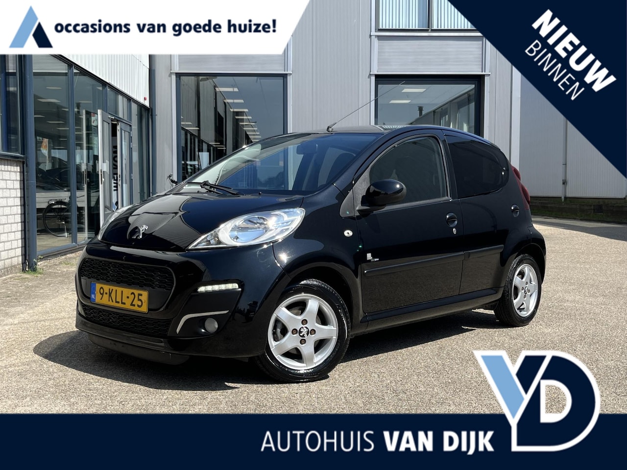 Peugeot 107 - 1.0 Black & Silver | NL Auto/2e Eig./Voll.Historie/Airco/Privacy Glass/14"/Lederen-Alcanta - AutoWereld.nl