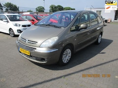 Citroën Xsara Picasso - Citroen Xsara Picasso 1.6i-16V Image-AIRCO