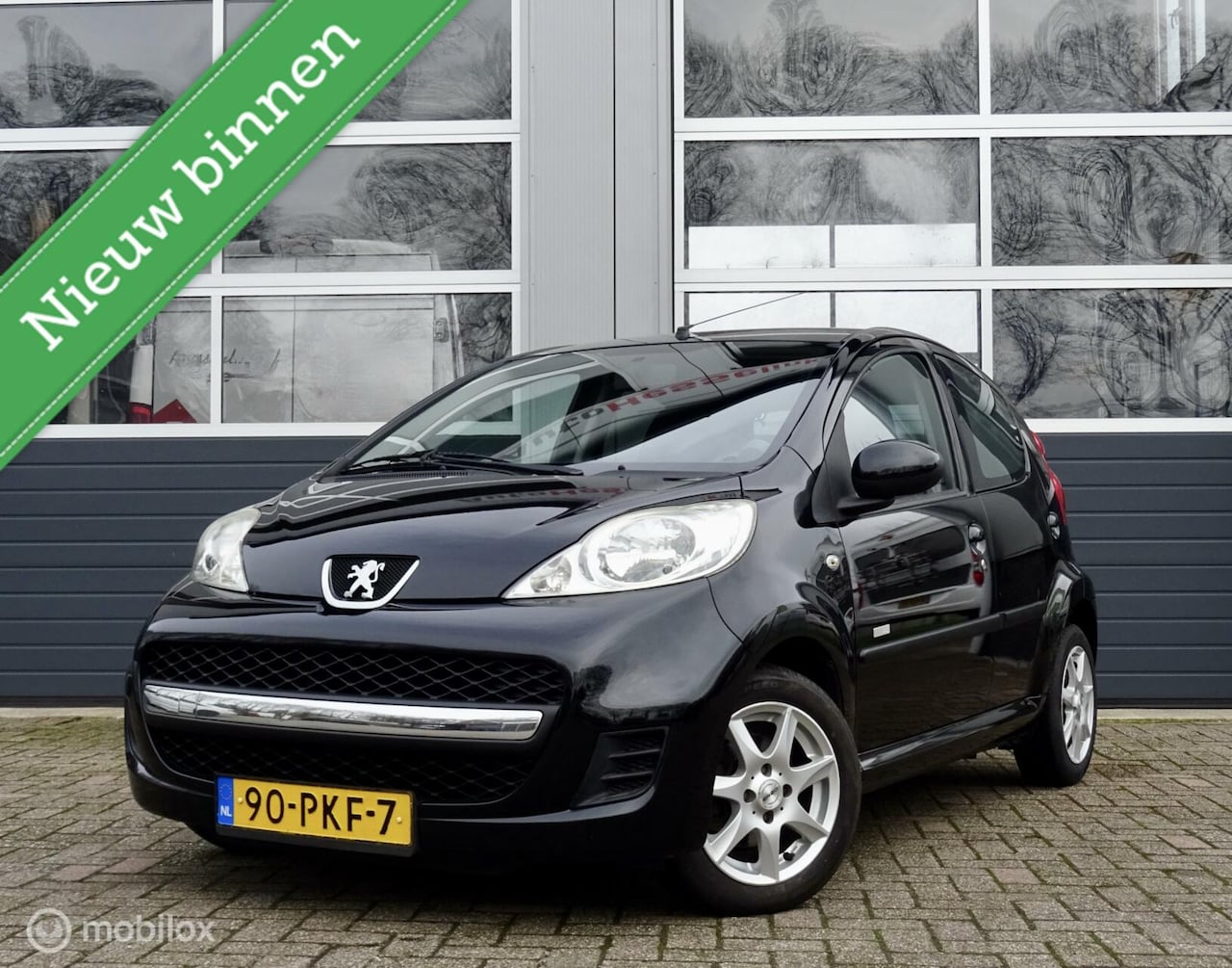 Peugeot 107 - 1.0-12V Millesim 200 AIRCO - AutoWereld.nl