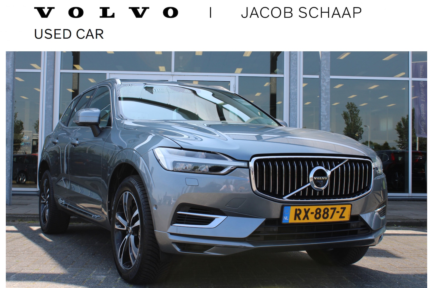 Volvo XC60 - T8 Automaat Twin Engine AWD Inscription | Luchtvering | Head-Up | 360 Camera | Trekhaak | - AutoWereld.nl