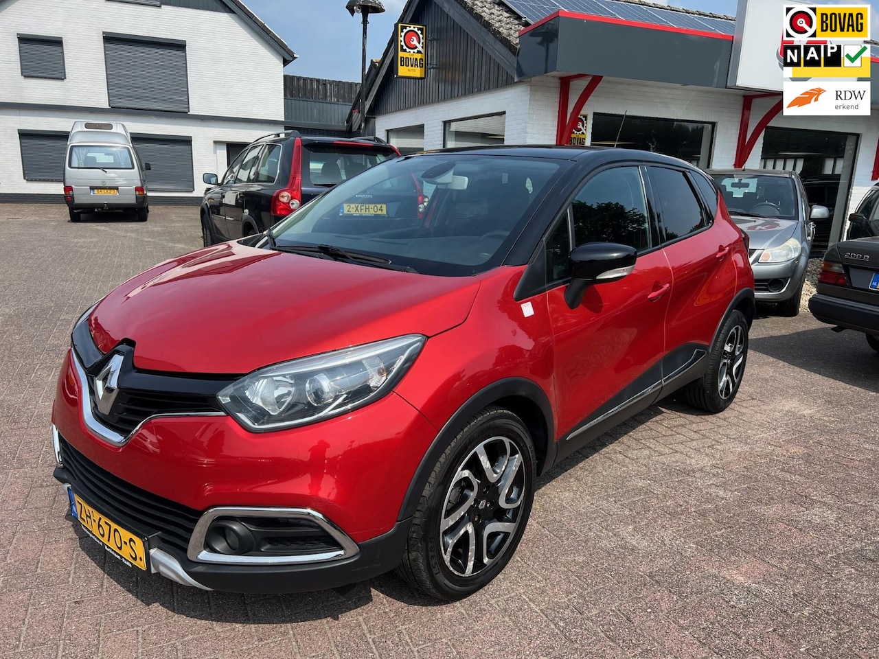 Renault Captur - 1.2 TCe Helly Hansen motorkap + voorbumper beschadigd zie foto's. - AutoWereld.nl