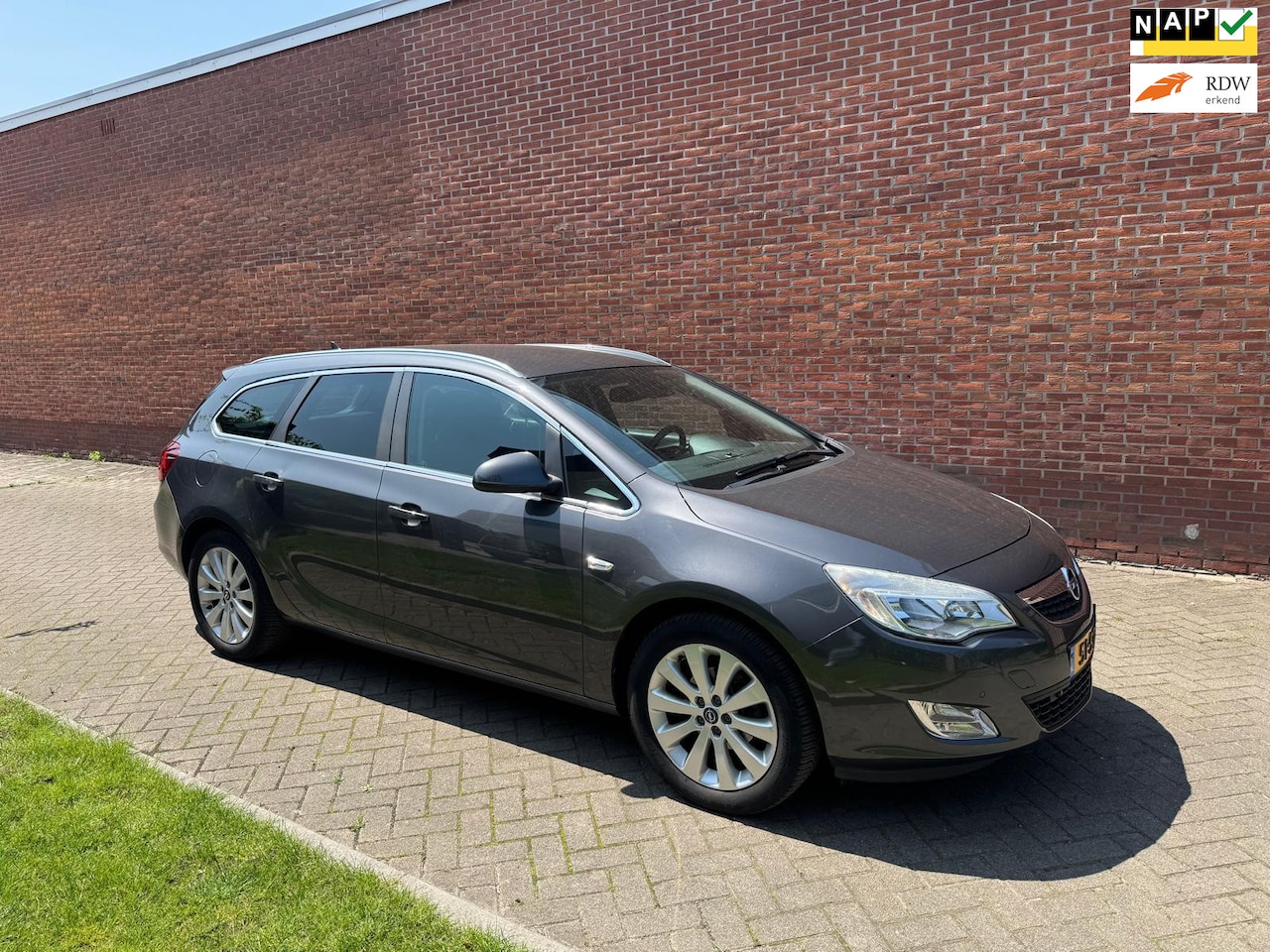 Opel Astra Sports Tourer - 1.4 Turbo Cosmo Leder Navi Cruise - AutoWereld.nl