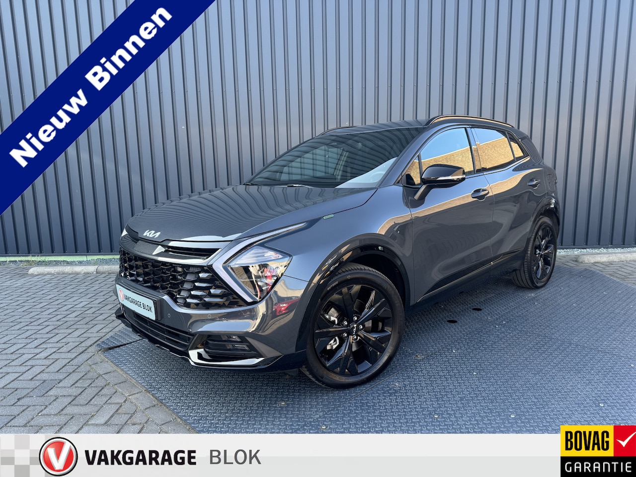 Kia Sportage - 1.6 T-GDi Plug-in Hybrid AWD Dark Edition | NIEUWSTAAT | Rijklaar!! - AutoWereld.nl