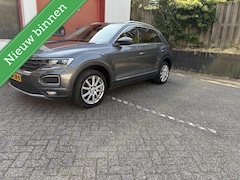 Volkswagen T-Roc - 1.5 TSI Sport