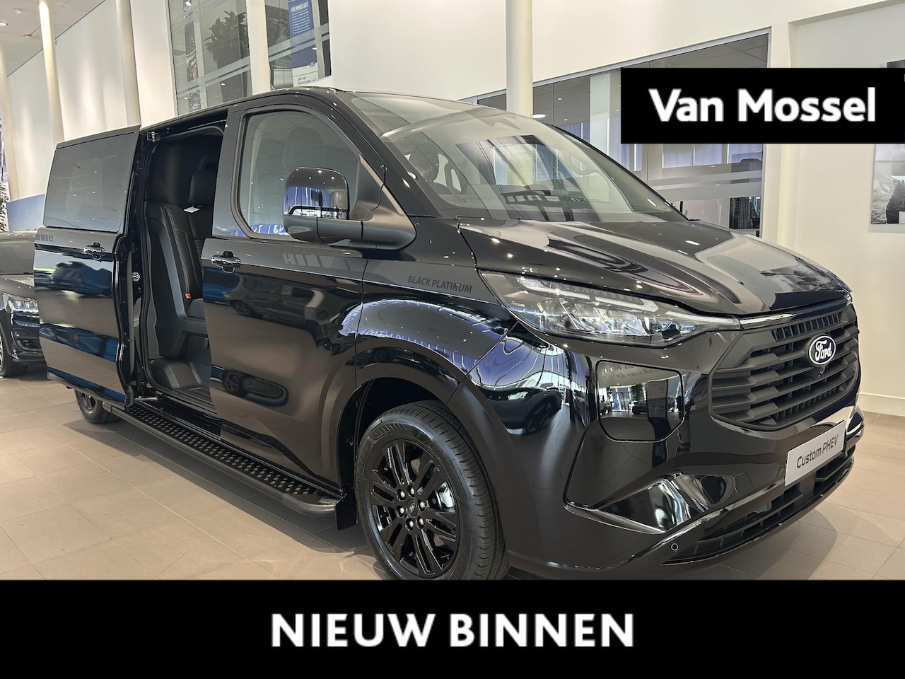 Ford Transit Custom - Transit Custom Limited Black Platinum Dubbel cabine | 360 graden camera | volledig leer | - AutoWereld.nl