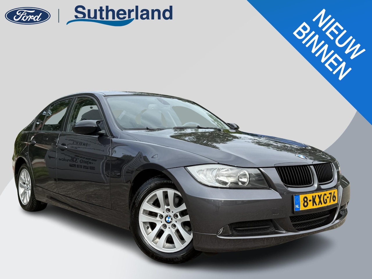 BMW 3-serie - 318i 142pk Automaat | Cruise control | Stoelverwarming | Parkeersensoren Voor + Achter | - AutoWereld.nl