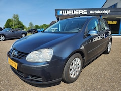 Volkswagen Golf - 2.0 FSI Automaat, Comfortline, 5drs, Airco, Cruise control, Stoelverwarming