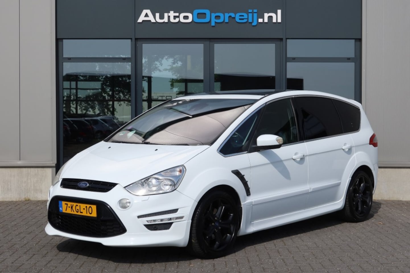 Ford S-Max - 2.0 EcoBoost 203pk S Edition AUTOMAAT 7 personen NAVI, Camera. Panoramadak - AutoWereld.nl