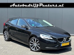 Volvo V40 - 2.0 T3 Nordic+ LED Navigatie Cruise PDC NL-auto