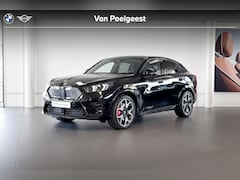 BMW iX2 - xDrive30 | M Sport Pro | Harman Kardon | Glazen Panoramadak | Trekhaak |