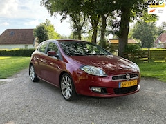 Fiat Bravo - 1.9 MultiJet Sport | Cruise + Clima + Navi + Camera EXPORT